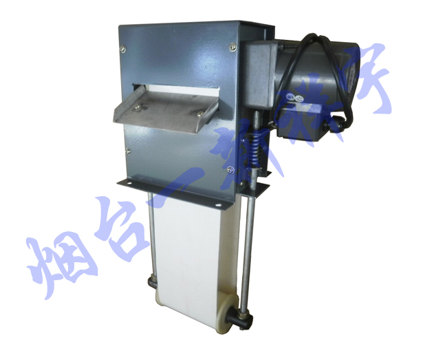 刮油機工作需要經過二次分離